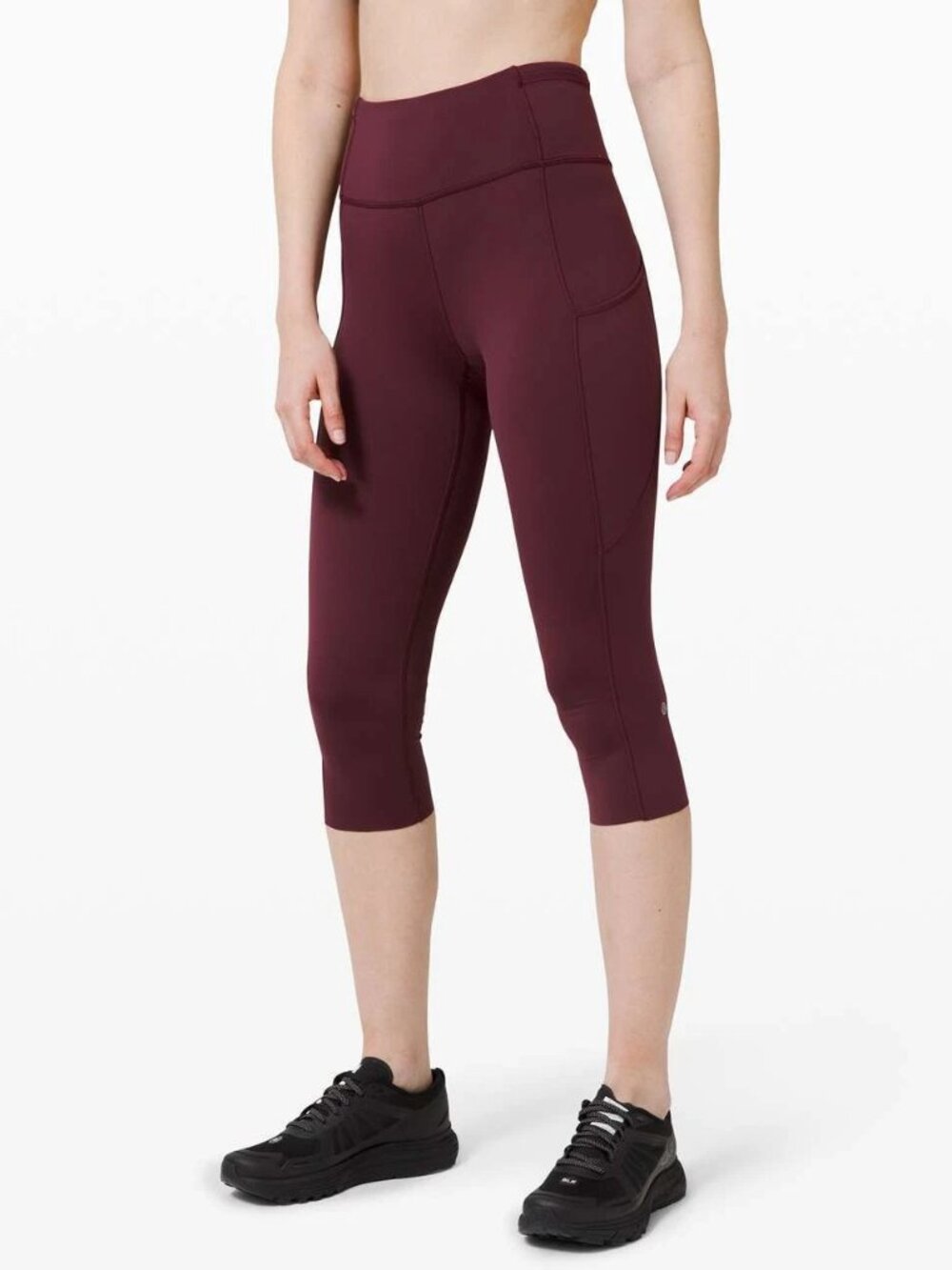 LULULEMON Maroon Cropped Leggings – 8